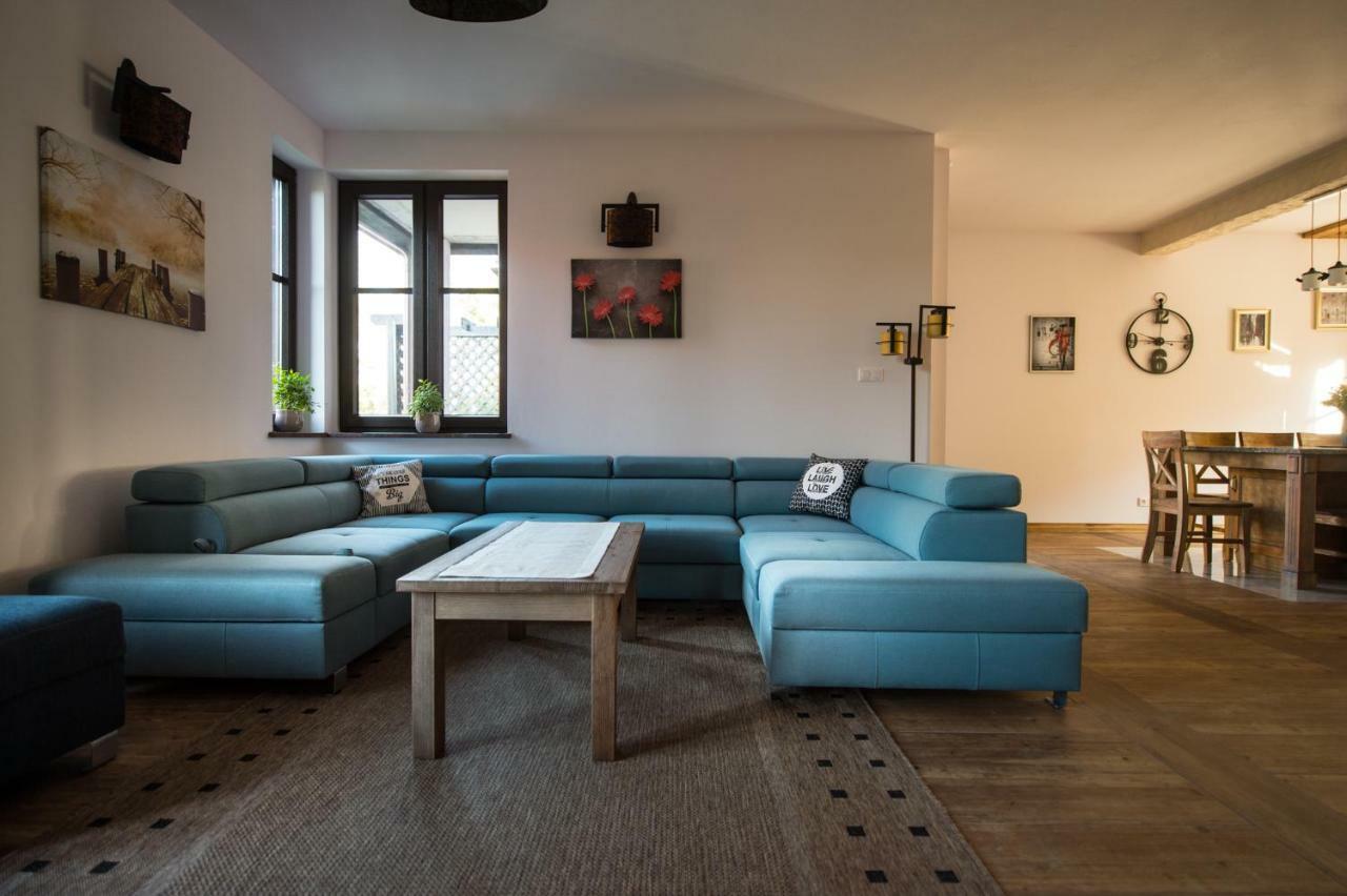 Dwor U Papuga Apartment Ruciane-Nida Bagian luar foto