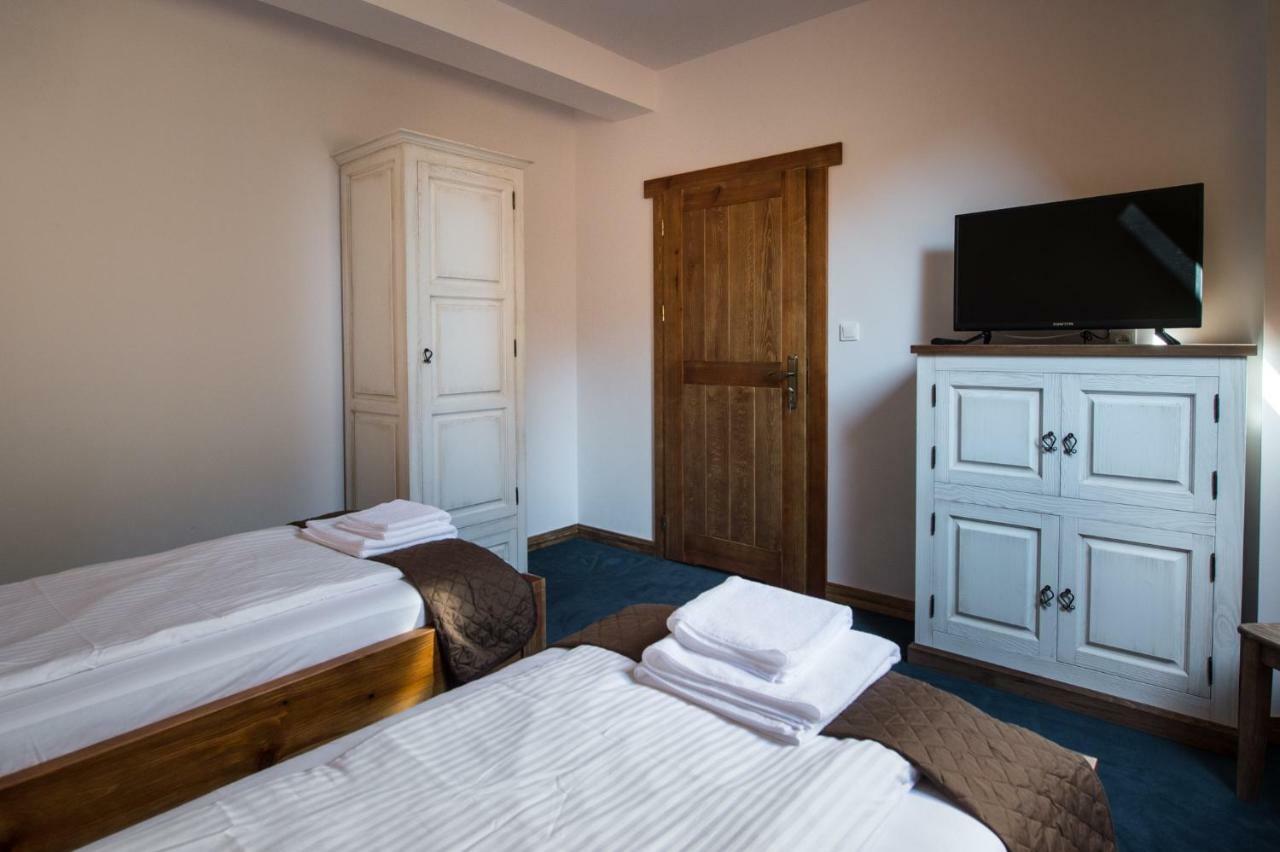 Dwor U Papuga Apartment Ruciane-Nida Bagian luar foto