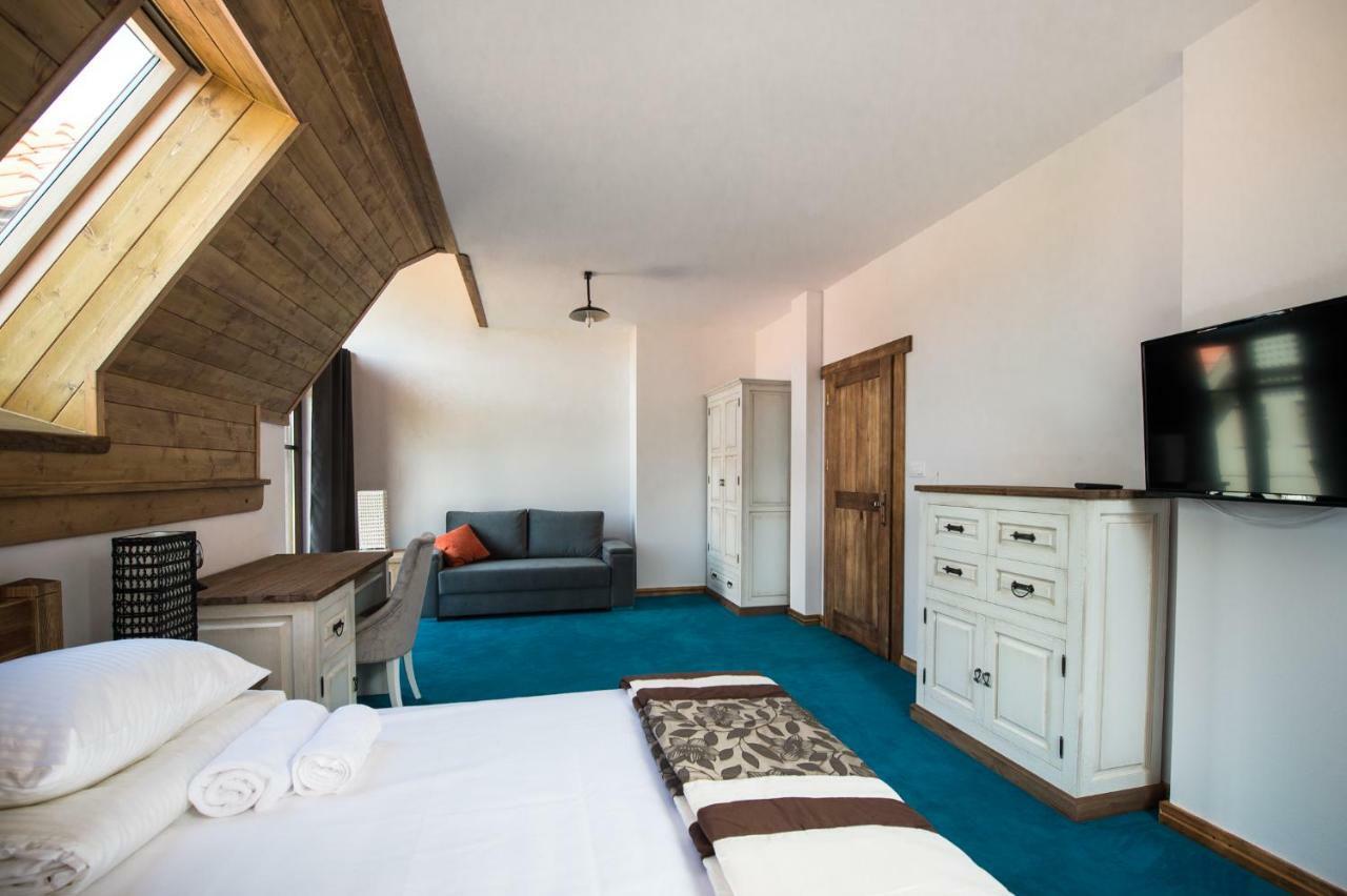Dwor U Papuga Apartment Ruciane-Nida Bagian luar foto