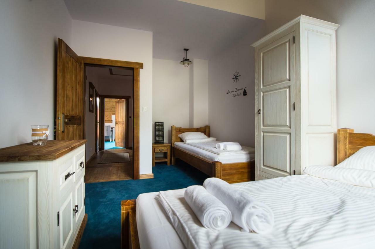 Dwor U Papuga Apartment Ruciane-Nida Bagian luar foto